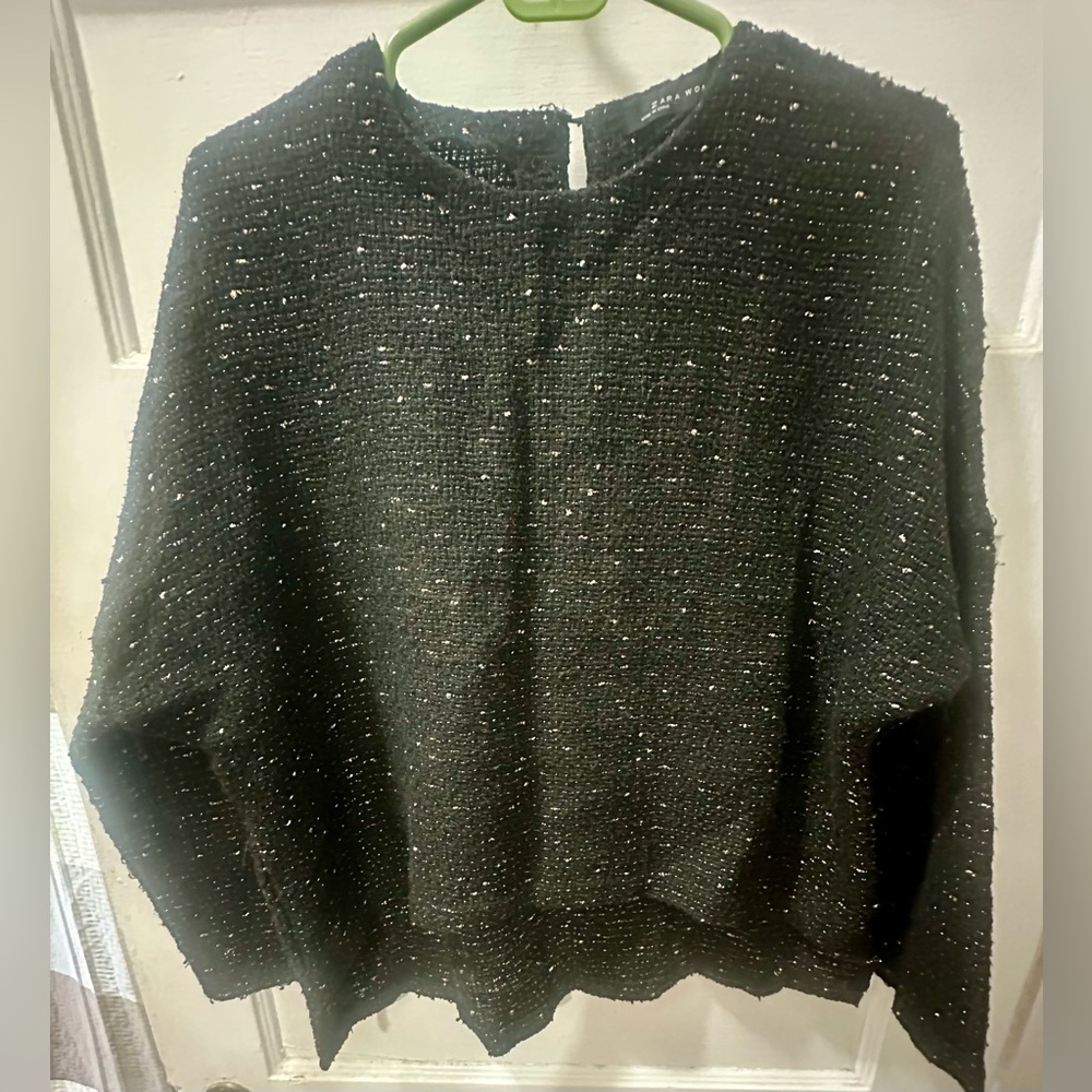 ZARA BLACK AND GOLD KNIT BLOUSE